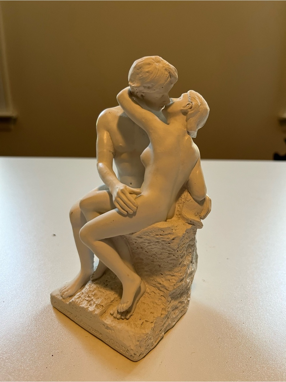 White Romantic Couple Sculpture - Home Art Décor. - from the Louve Museum in Par